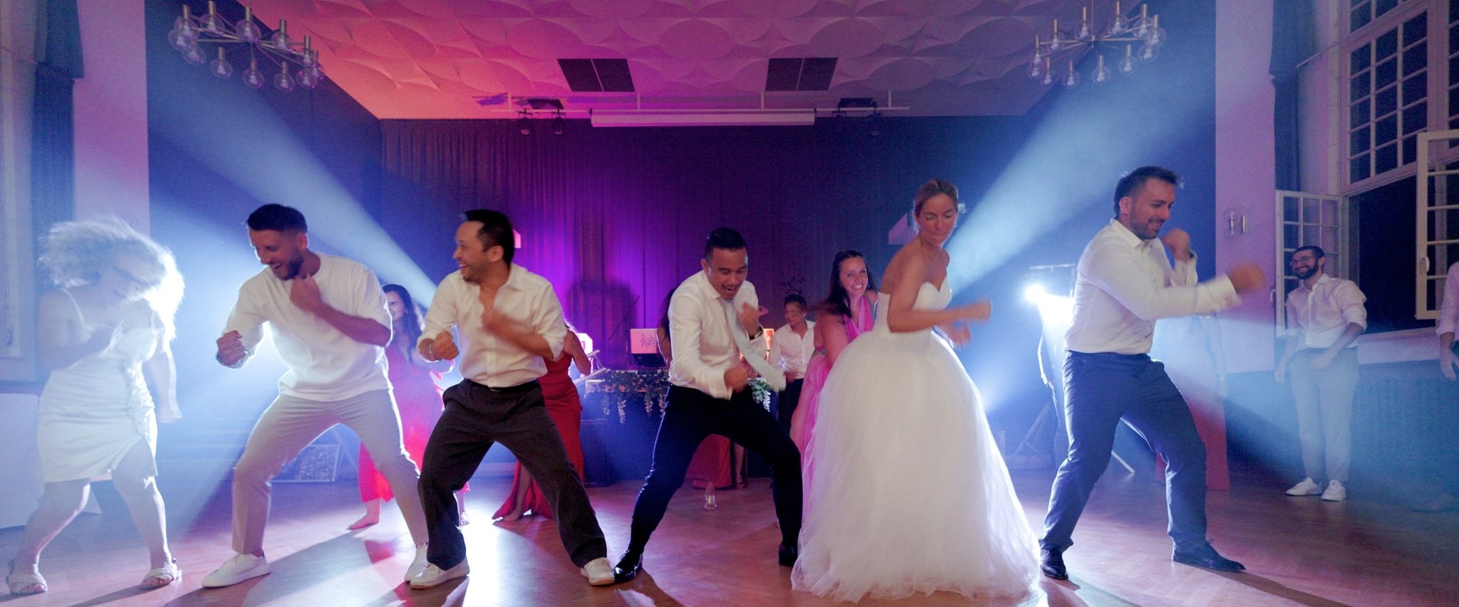 SOirée de mariage au pavillon Joséphine de Strasbourg par par Once Upon a Day duo photo et video de mariage en Alsace
