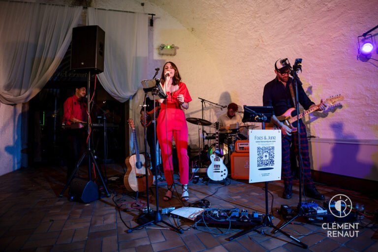 Pourquoi choisir un groupe live pour votre mariage ? L’expérience unique de Foes & June en Alsace